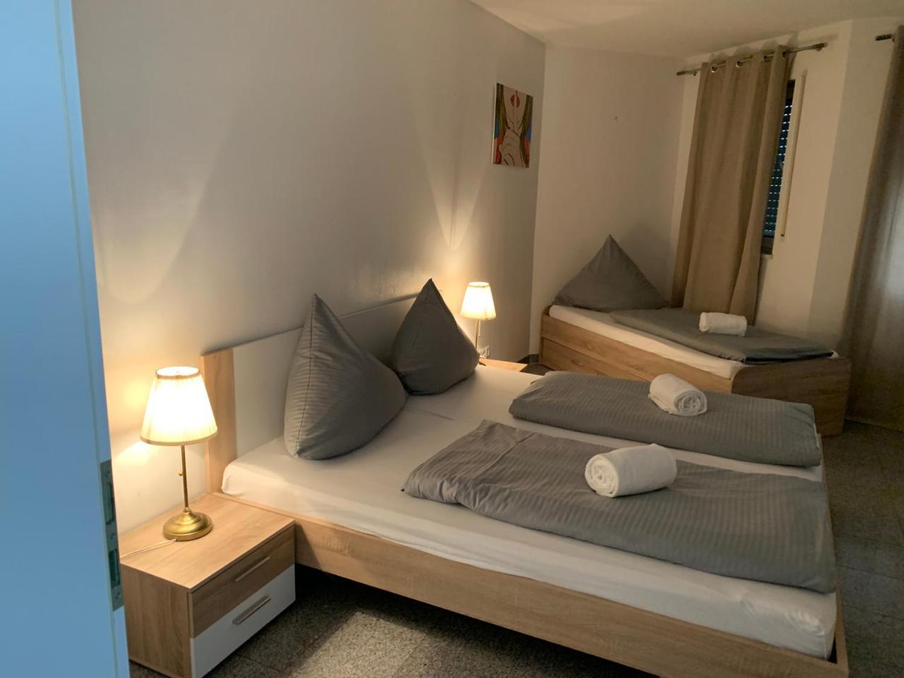 דירות מינכן Kn Kahtan Boarding House מראה חיצוני תמונה