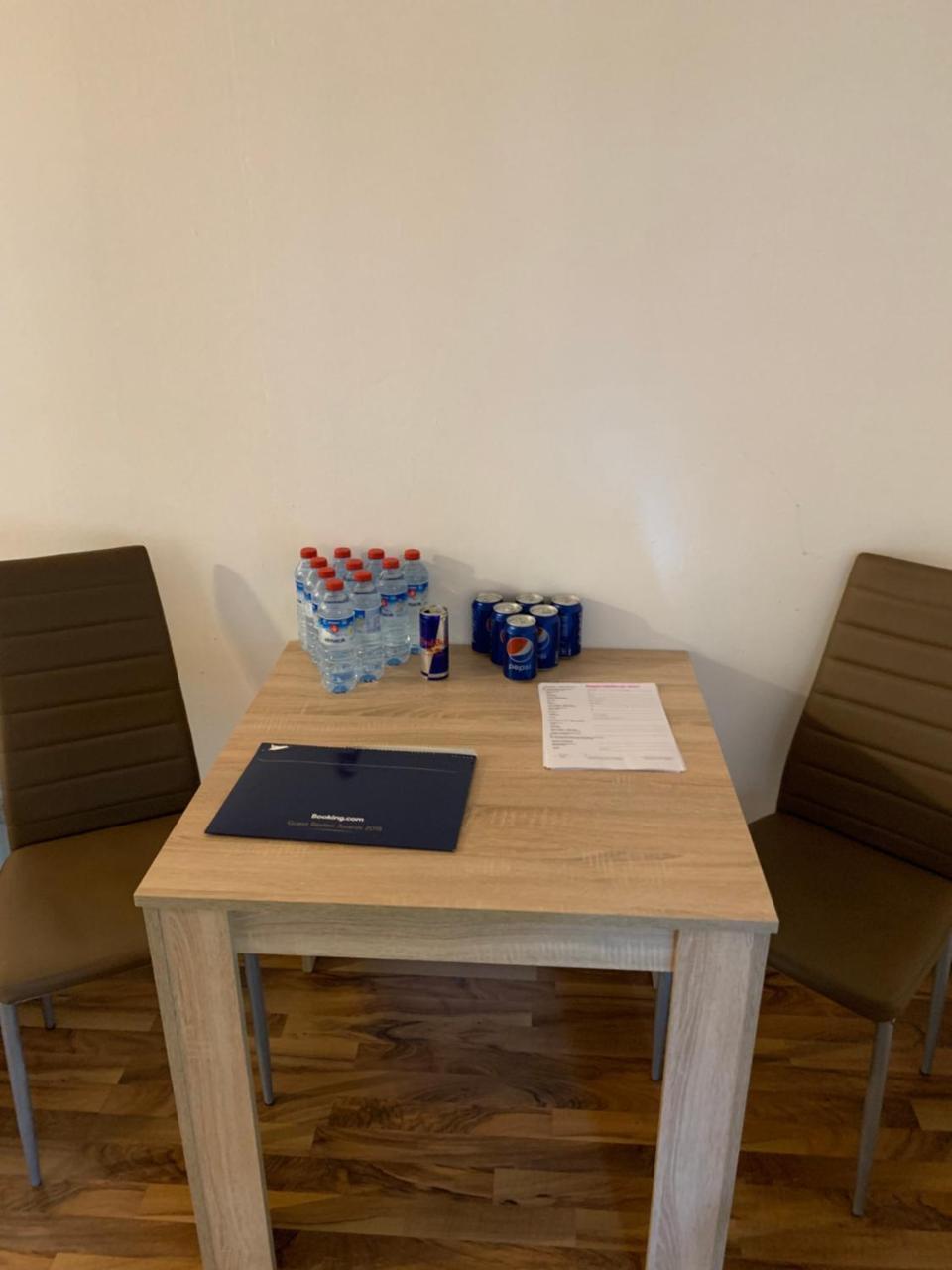 דירות מינכן Kn Kahtan Boarding House מראה חיצוני תמונה