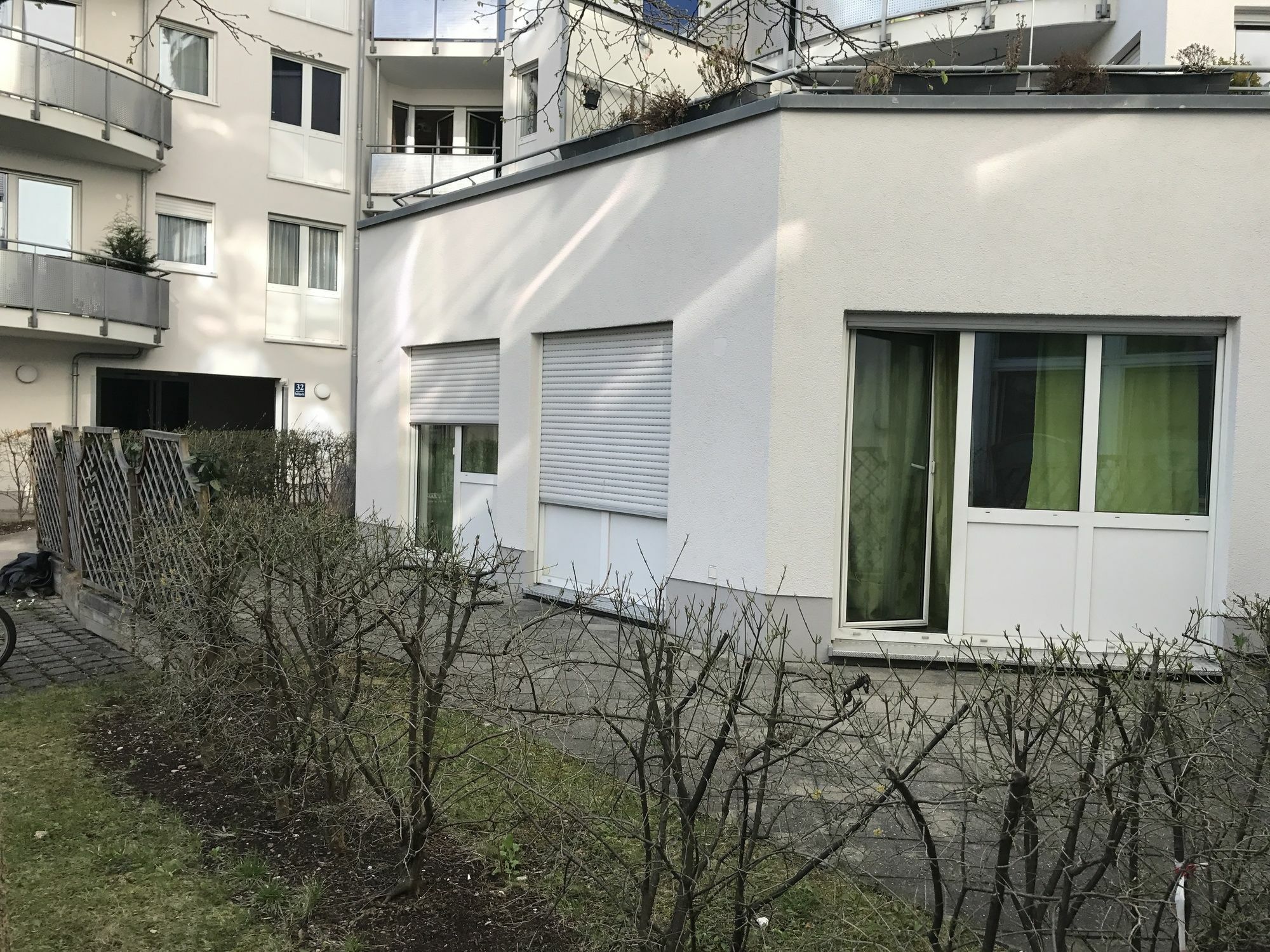 דירות מינכן Kn Kahtan Boarding House מראה חיצוני תמונה