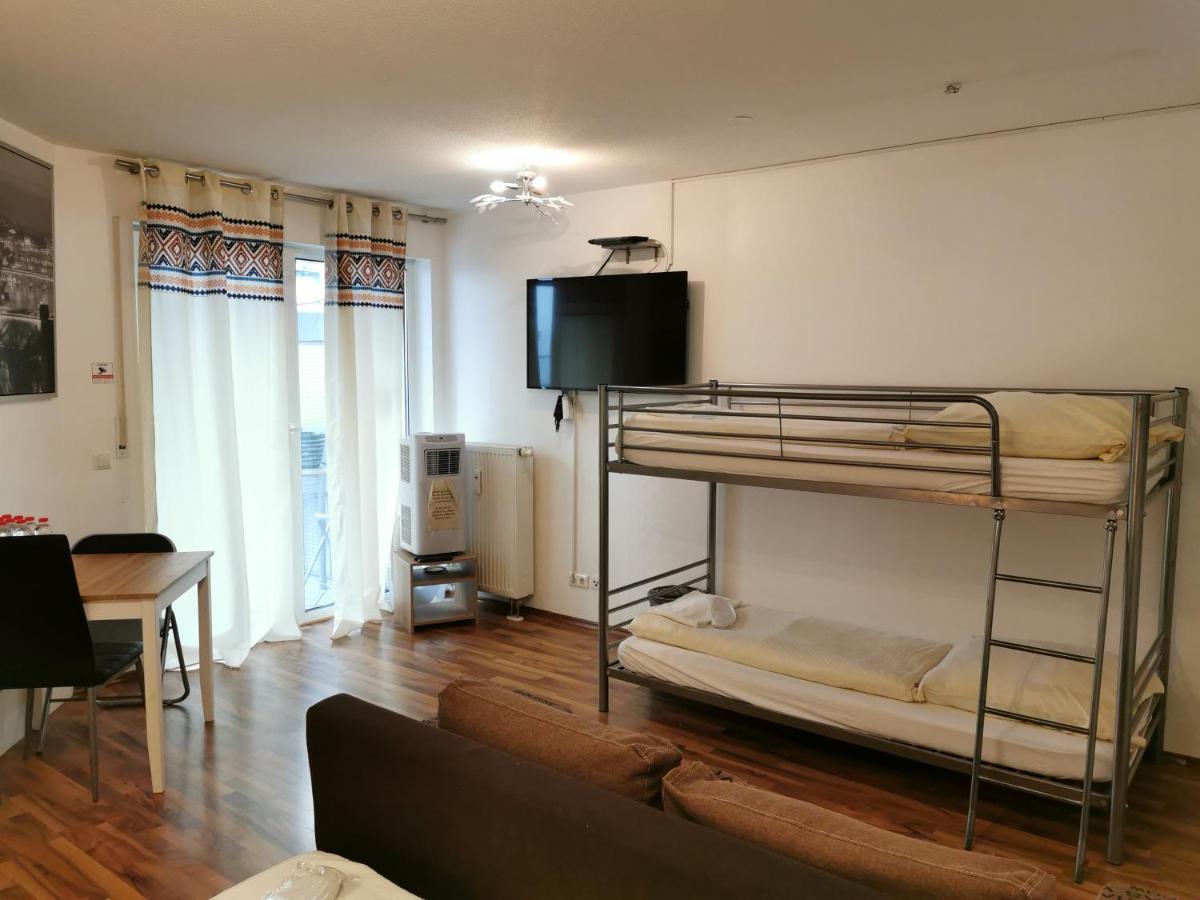 דירות מינכן Kn Kahtan Boarding House מראה חיצוני תמונה